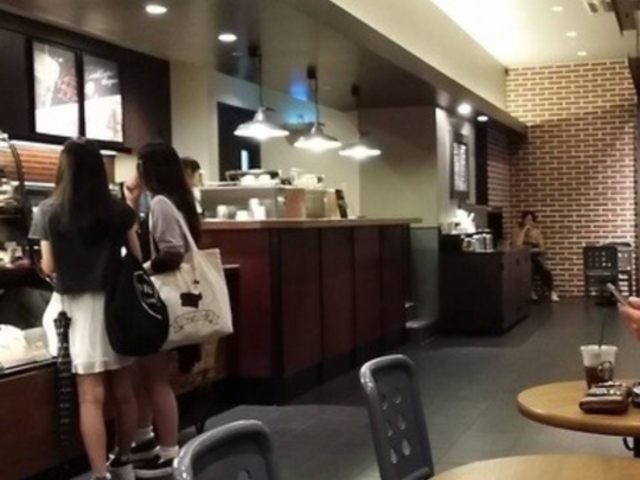 スターバックス コーヒー ピオレ姫路店(Starbucks Coffee)