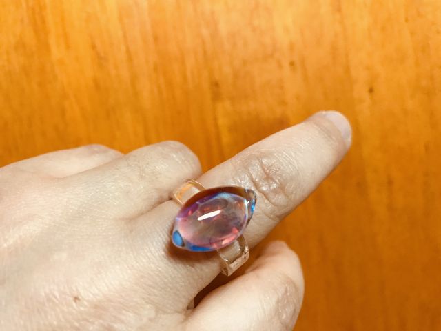 私の指では、あまり良さが伝わってないと思いますが
(; ̄ェ ̄)_ガラススタジオ ブリエ