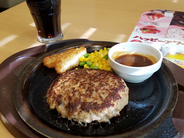 チーズインハンバーグ_ガスト 浦安店