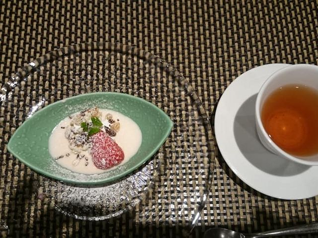 デザートの桜プリン ほうじ茶_滝味の宿豊年万作