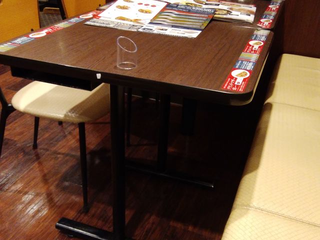 テーブル席_カレーハウスCoCo壱番屋藤枝国一店