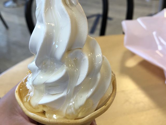 はちみつソフトクリーム_山田みつばち農園