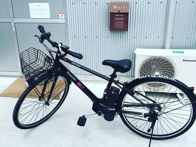 スポーツタイプの電動アシスト自転車_Hostel und Kitchen GOTO BASE