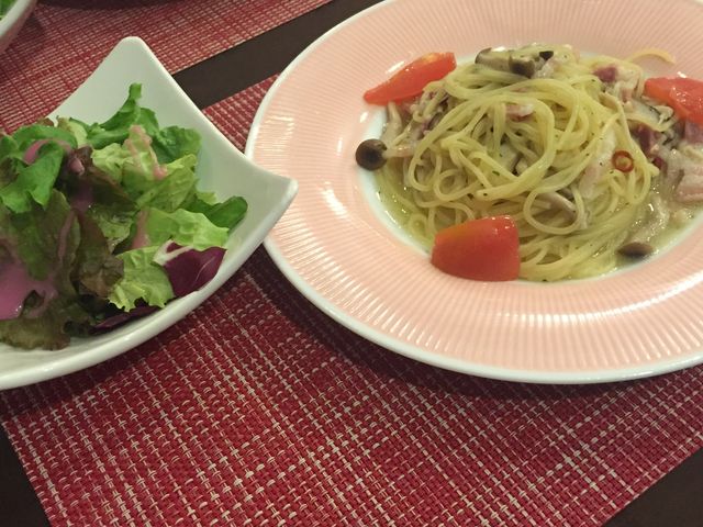 パスタとサラダのセット_レストラン エルマール