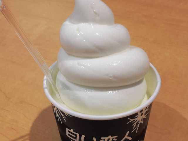 ソフトクリーム_BLUE SKY