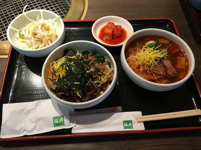 ハーフ&ハーフの、ビビンバとクッパ_韓国名菜 福寿 光が丘店