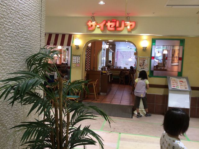 赤羽駅_サイゼリヤビビオ赤羽店