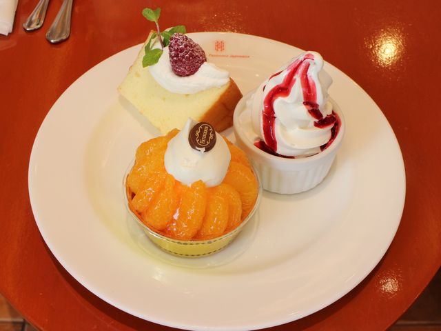ケーキセット_北菓楼 砂川本店