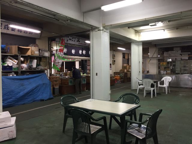 休憩スペース_成田公津の杜市場