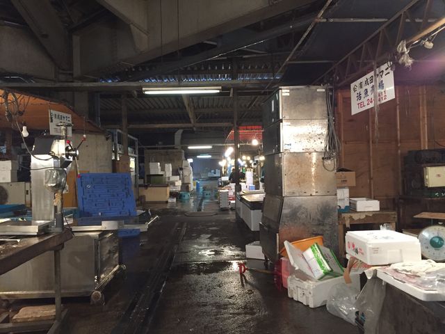 魚市場_成田公津の杜市場