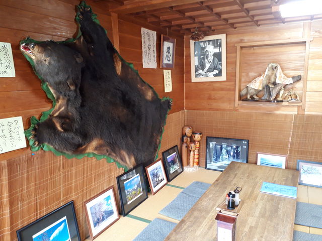 店内がすごすぎます。
気になるものがありすぎ!_越後屋