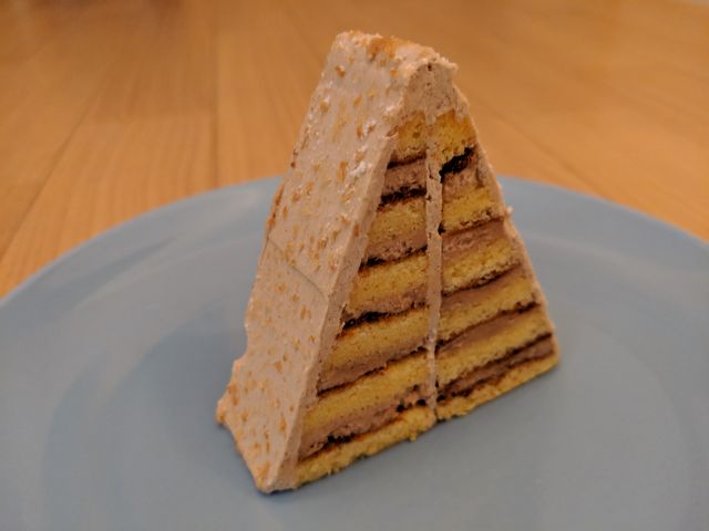 バタークリームがおいしいマッターホン_パティスリーイブー