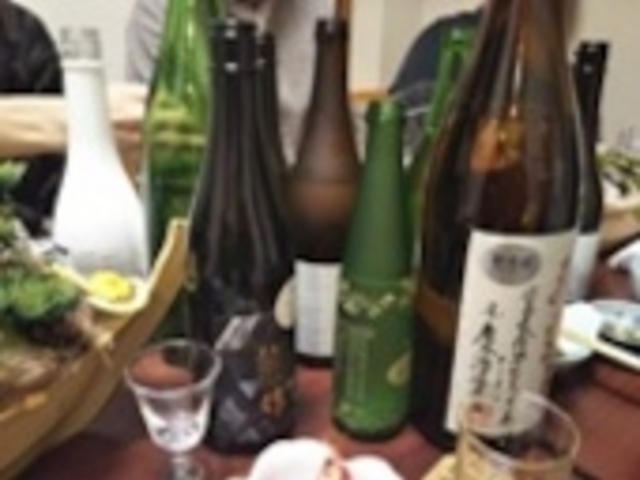 すごい数の日本酒_はまゆう
