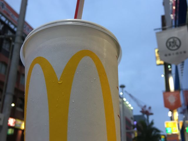 マックシェイク_マクドナルド国際通り牧志店