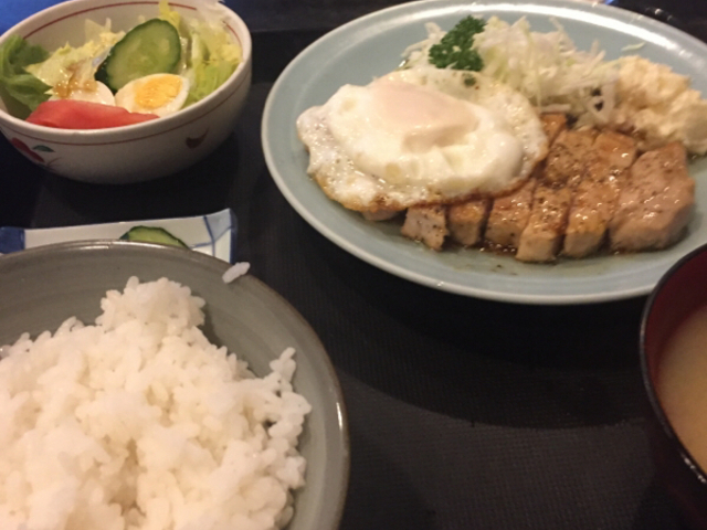 ポークソテーです。_入谷食堂
