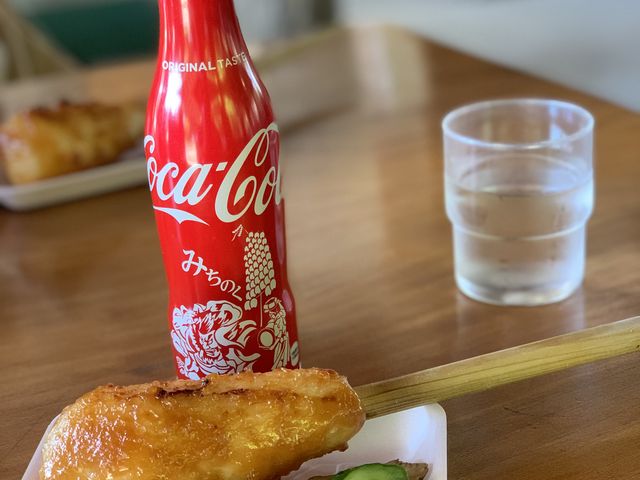 甘味噌をつけてまたさらに焼いて焦げ目がついたあつあつの味噌たんぽ_たつこ茶屋