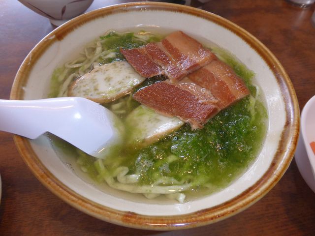 名物アーサそば_なかむらそば