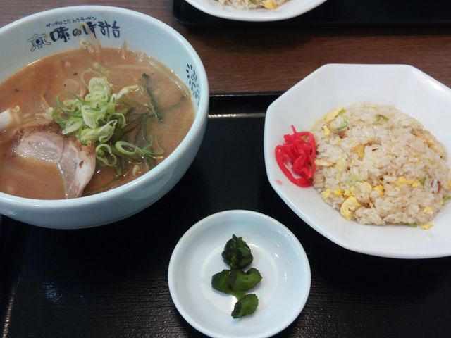 北の隠居さんの味の時計台ラーメン恵庭店の投稿写真2