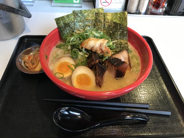 たろちゃんラーメン_ラーメンたろう 三宮本店