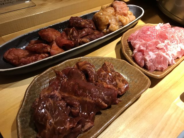 ホルモンやカルビ_さすらいのカンテキ 水戸酒場