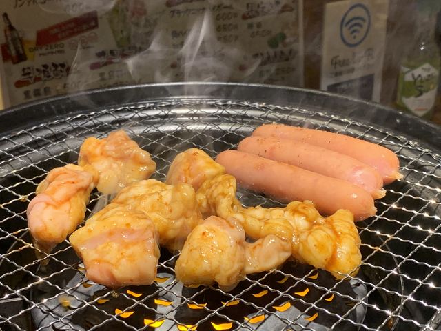 子どもたちにはソーセージが大好評でした_さすらいのカンテキ 水戸酒場