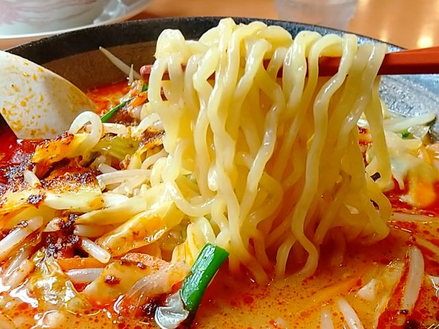 辛し味噌野菜たんめんの麺リフト_幸楽苑静岡国吉田店