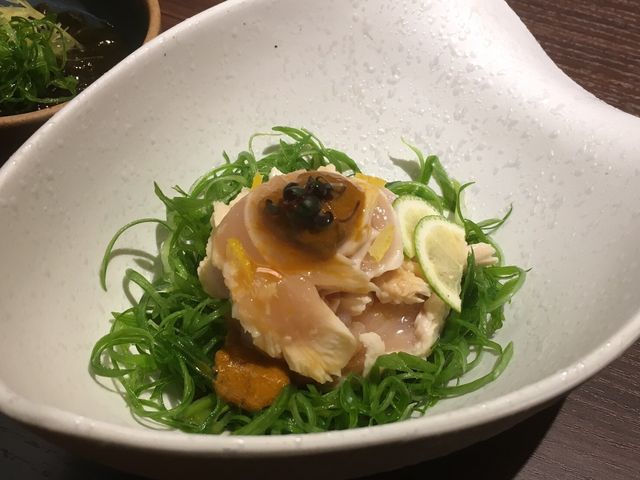 ・鶏ささみの雲丹ソース和え_地鶏個室居酒屋 兼坂 東京・大手町店