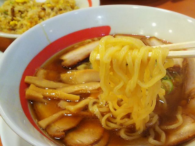 醤油系ラーメンは本当に安くて美味しい!_幸楽苑白山店