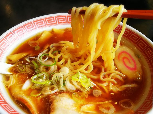 チャーシュー4枚が嬉しい定番の中華そば_幸楽苑塩釜店
