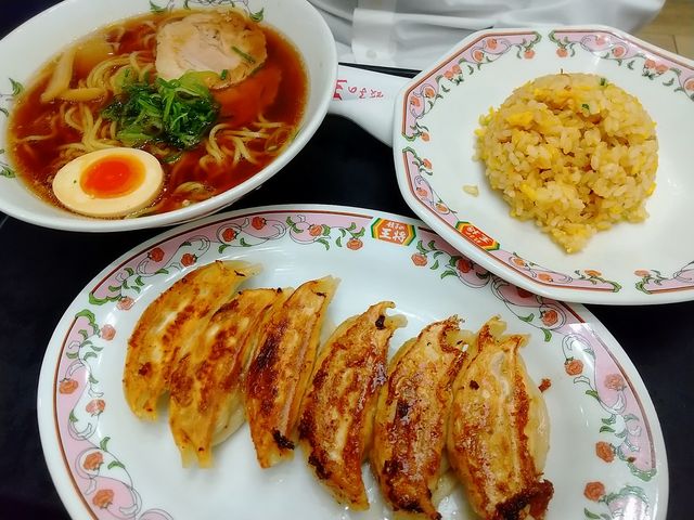 定番のセットメニュー_餃子の王将 伊敷店