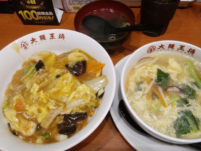 具のあるスープをメニューにしている(「餃子の王将」にはない)点は好感が持てます。_大阪王将西葛西店