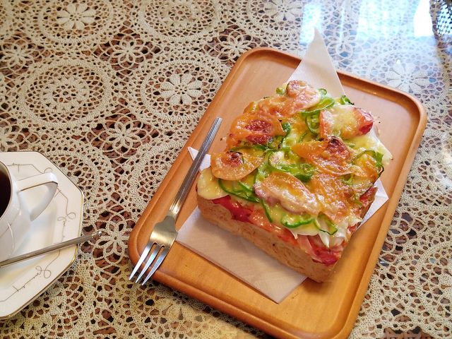 ピザトーストセット・600円_ぶんせん