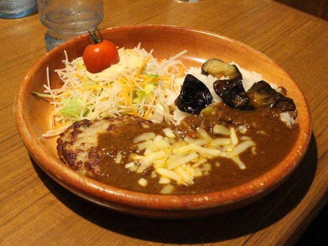なすチーズ&カリーバーグディッシュ_びっくりドンキー旭川永山店