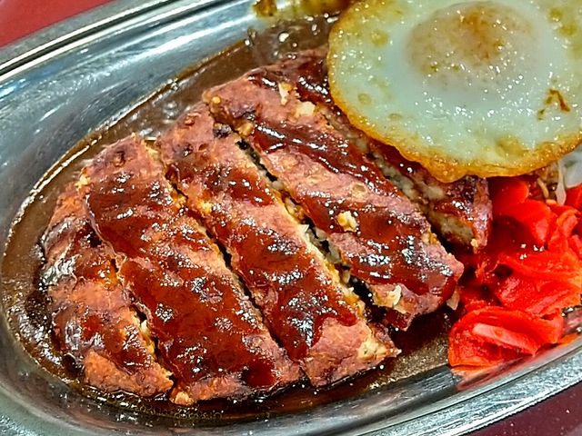 ハワイアンロコモコ風カレー_ゴーゴーカレー 川崎モアーズスタジアム(GO!GO!CURRY)