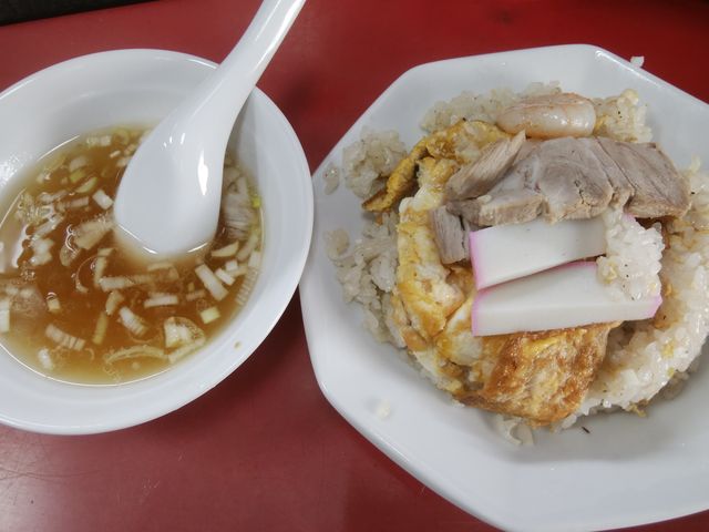 五目炒飯です。_菜来軒