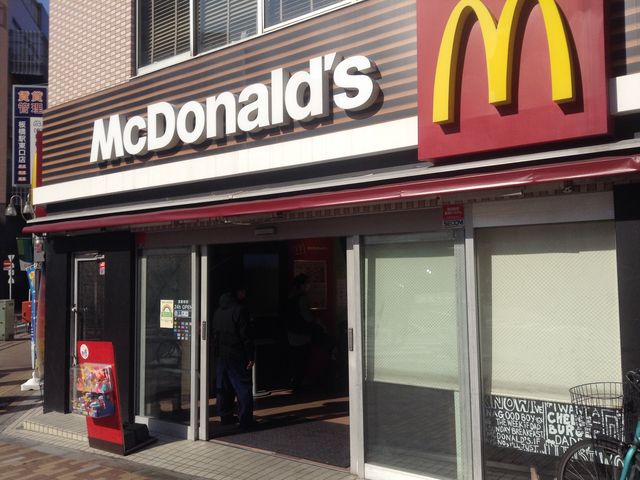 店頭_マクドナルド板橋駅前店(McDonald’s)