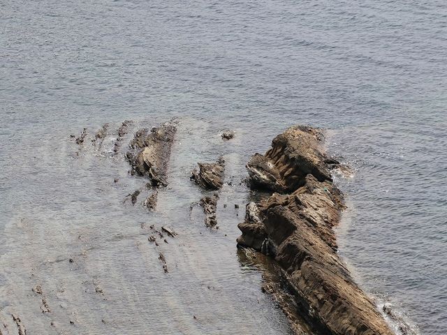 満ち潮だったようです。_須々美海海岸