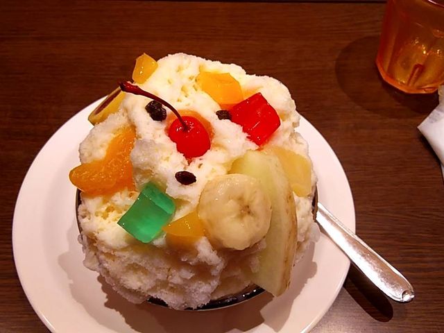 とんぺい焼きとセットにしたベビー白熊。ふわふわで、美味しかったです。_天文館むじゃき アミュプラザ店