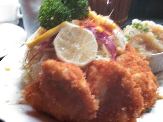 若鶏の和風カツレツ_サラダニース 西新宿6丁目店