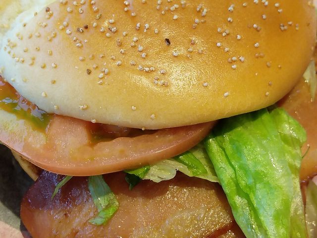 炙り醤油風ベーコントマト肉厚ビーフ_マクドナルド草薙店