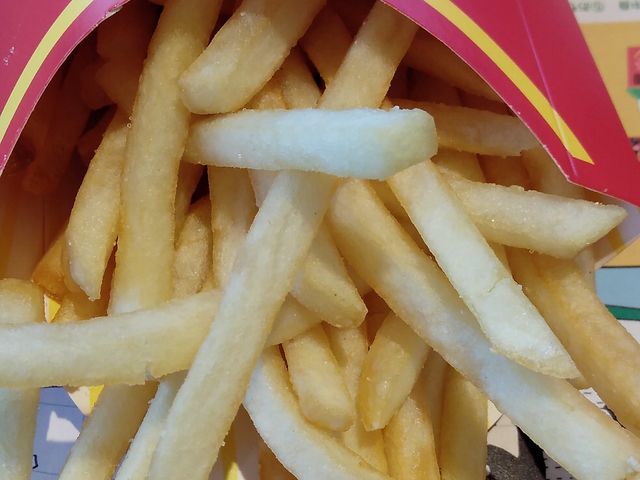マックフライドポテト_マクドナルド草薙店