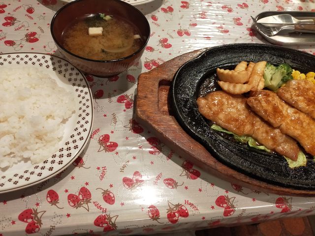 熱々です_ブルドックキッチン