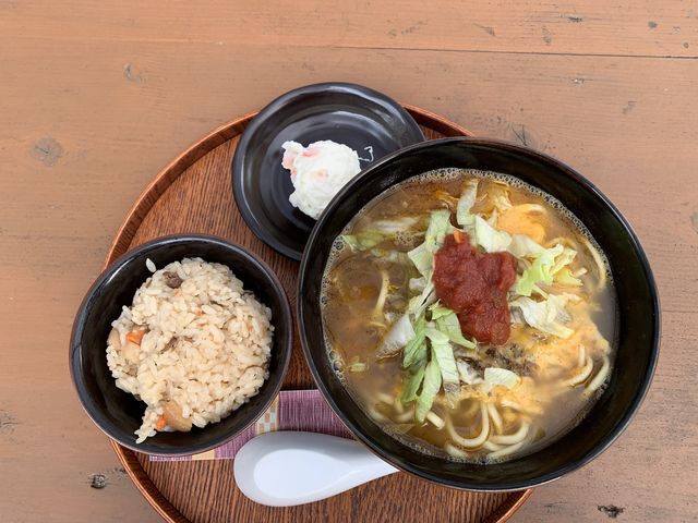 おもろ茶屋