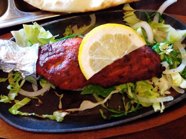 タンドリーチキン_MAHARAJA DINING