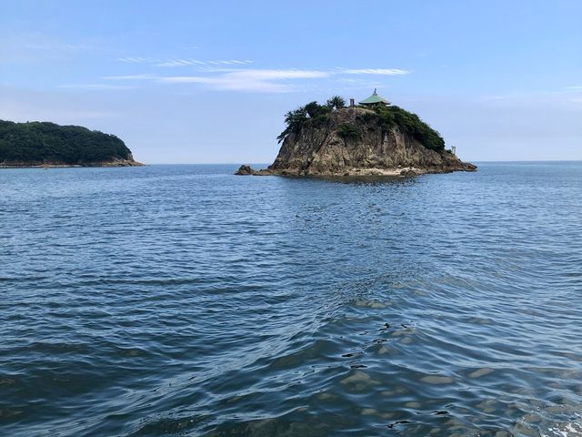 いろは丸から見た弁天島_弁天島