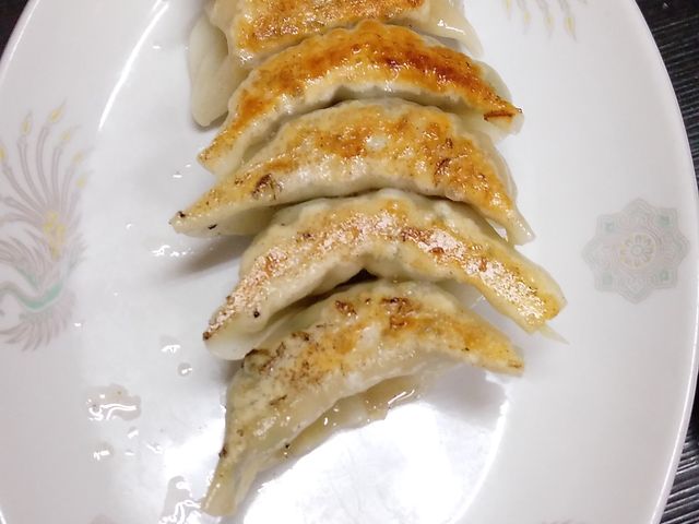 ギョウザ_与志富