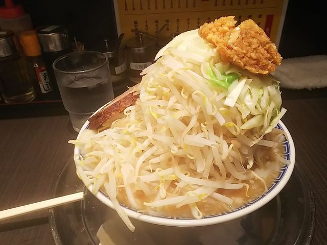 角ふじ麺 野菜増し_横浜ラーメン増田家 幕張店