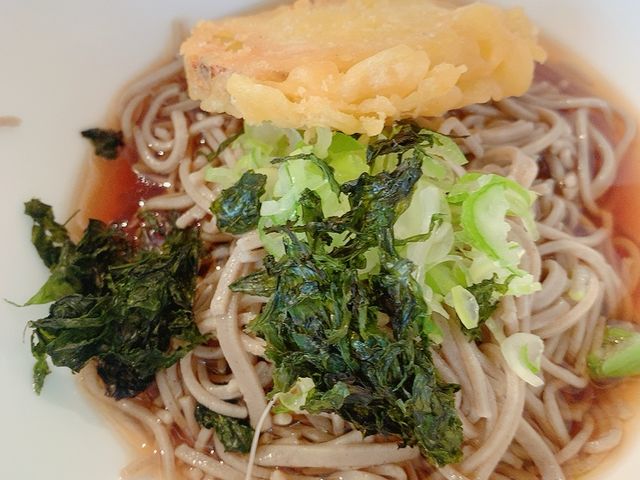 2品目_屋台十割そば・さくだ