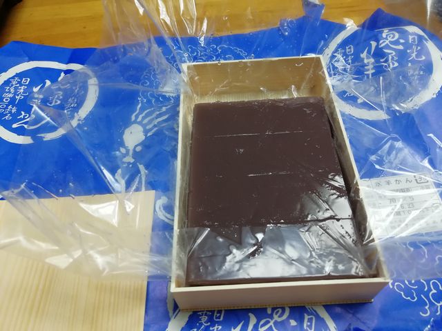 水羊羹。一本食べて残り4本。_鬼平の羊羹本舗