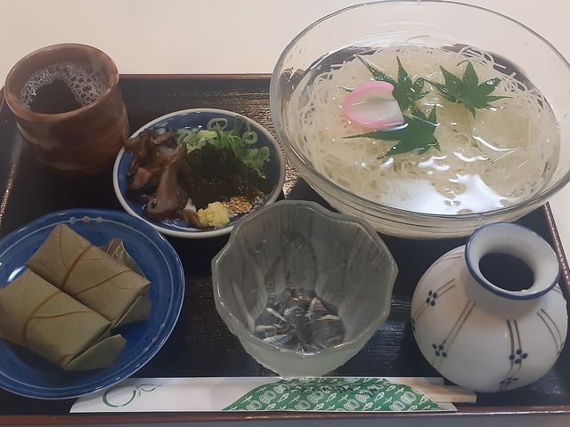 三輪そうめんのセット_びっくりうどん 三好野